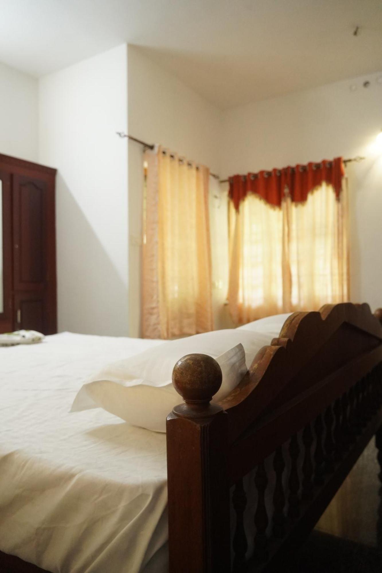 Joby Homestay Kadamakudy Kochi المظهر الخارجي الصورة